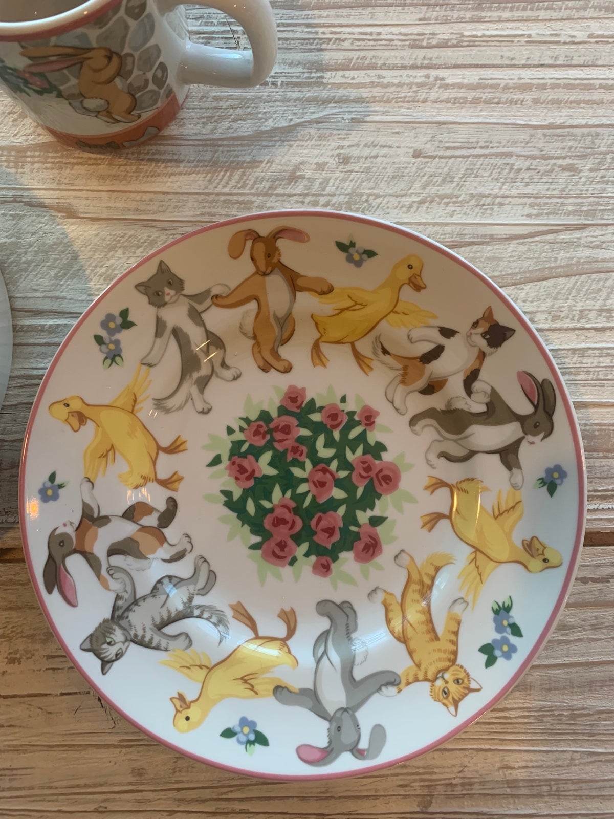Tiffany Playground plate set