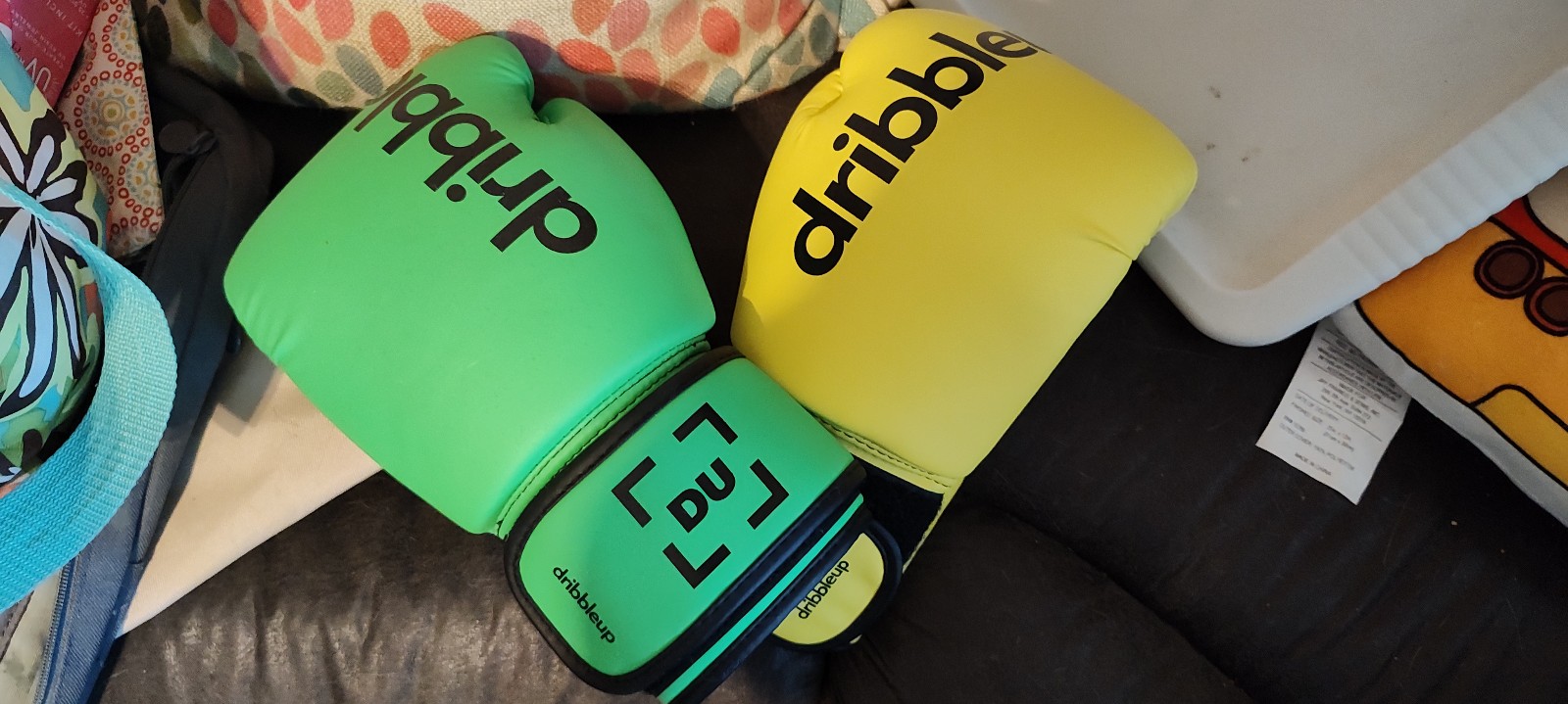 Dribble up boxing gloves