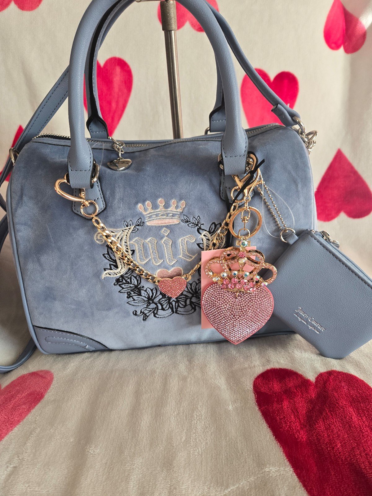Juicy Couture コインケース付き ヘリテージ サッチェルバッグ JUICY COUTURE Heritage Satchel with Coin Purse and Wallet