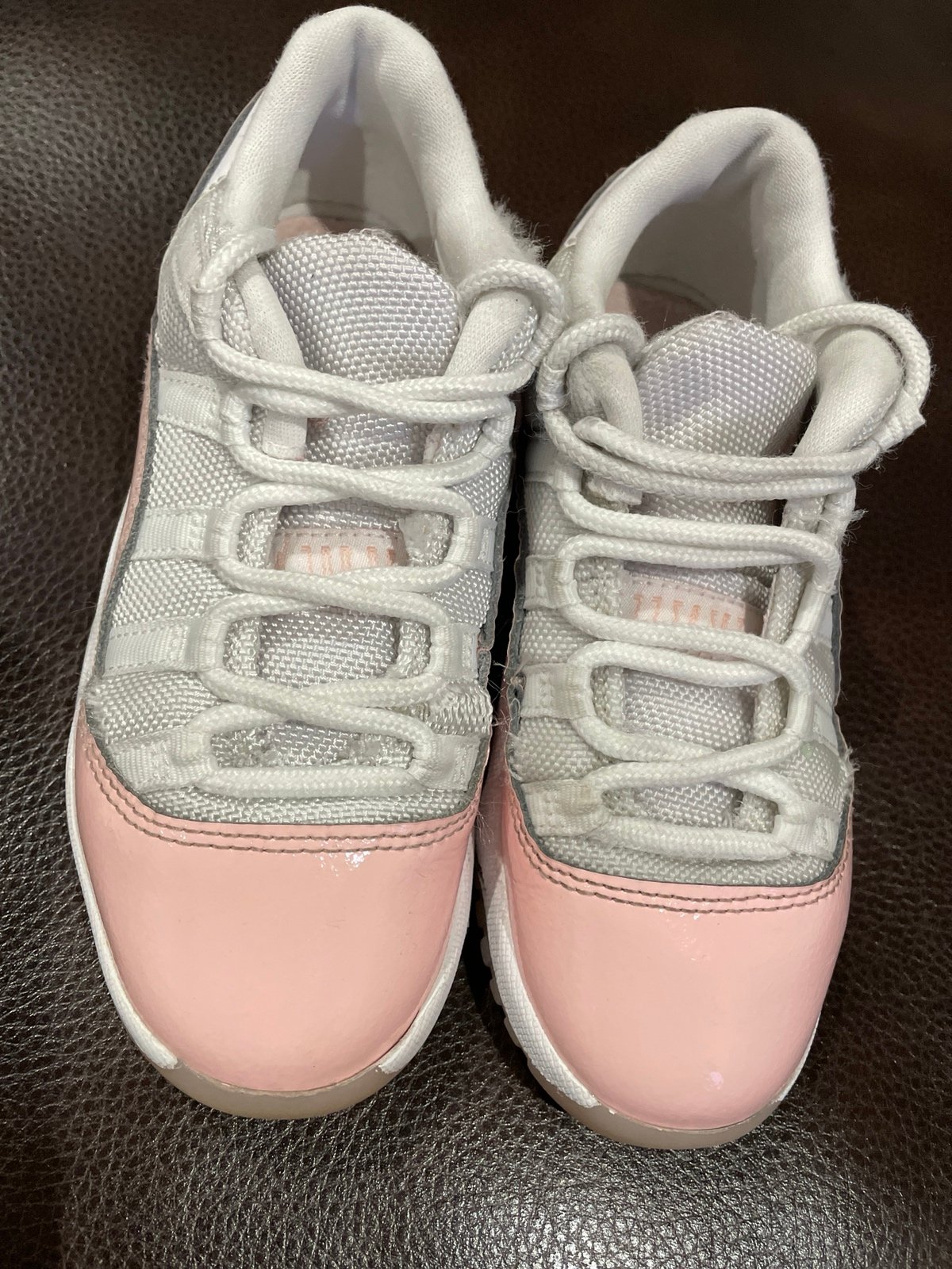 Jordan 11 Low Retro Shoes