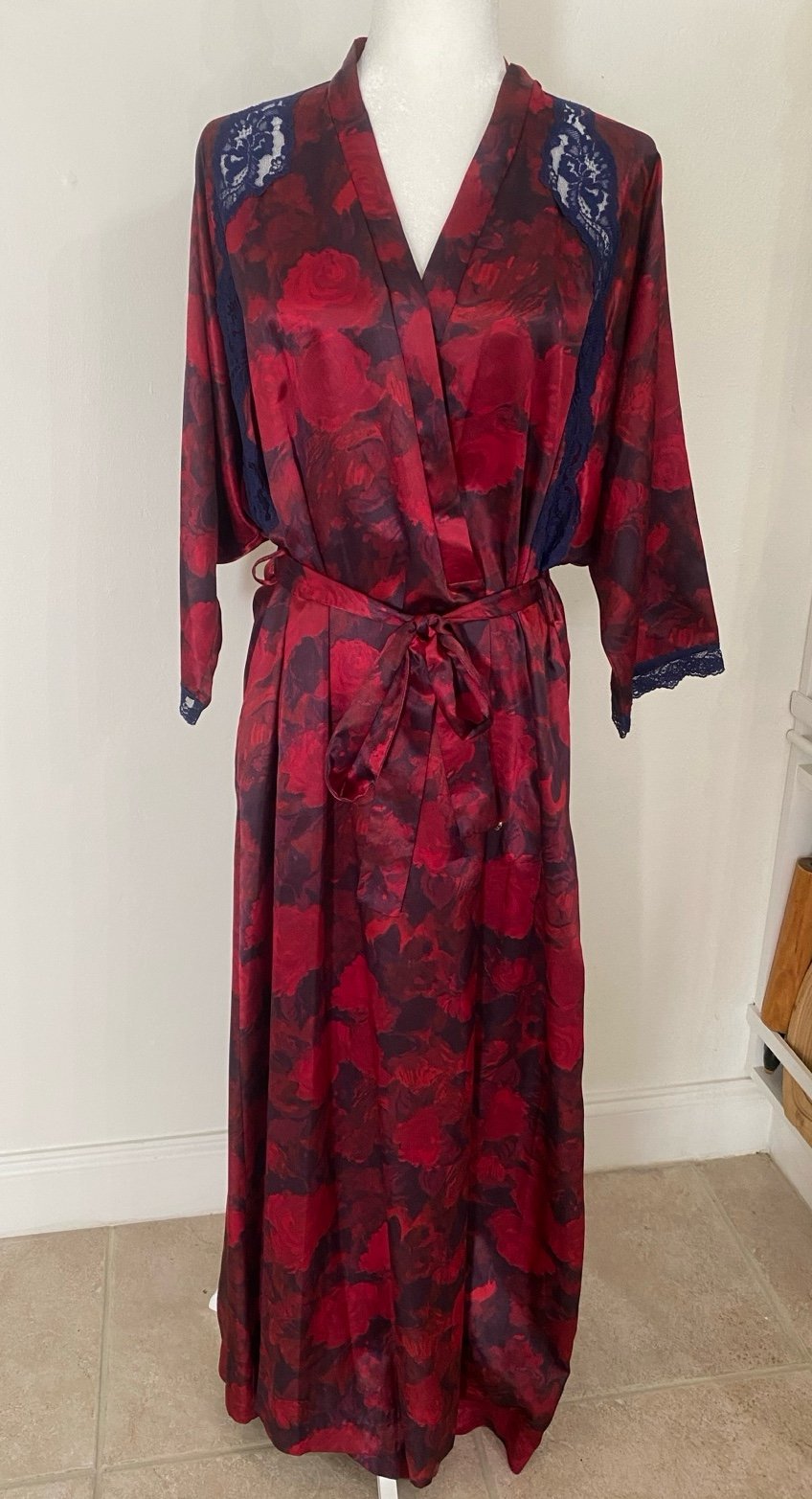 Vintage Vanity Fair Navy Red Silky Satin Long Robe Sz Large