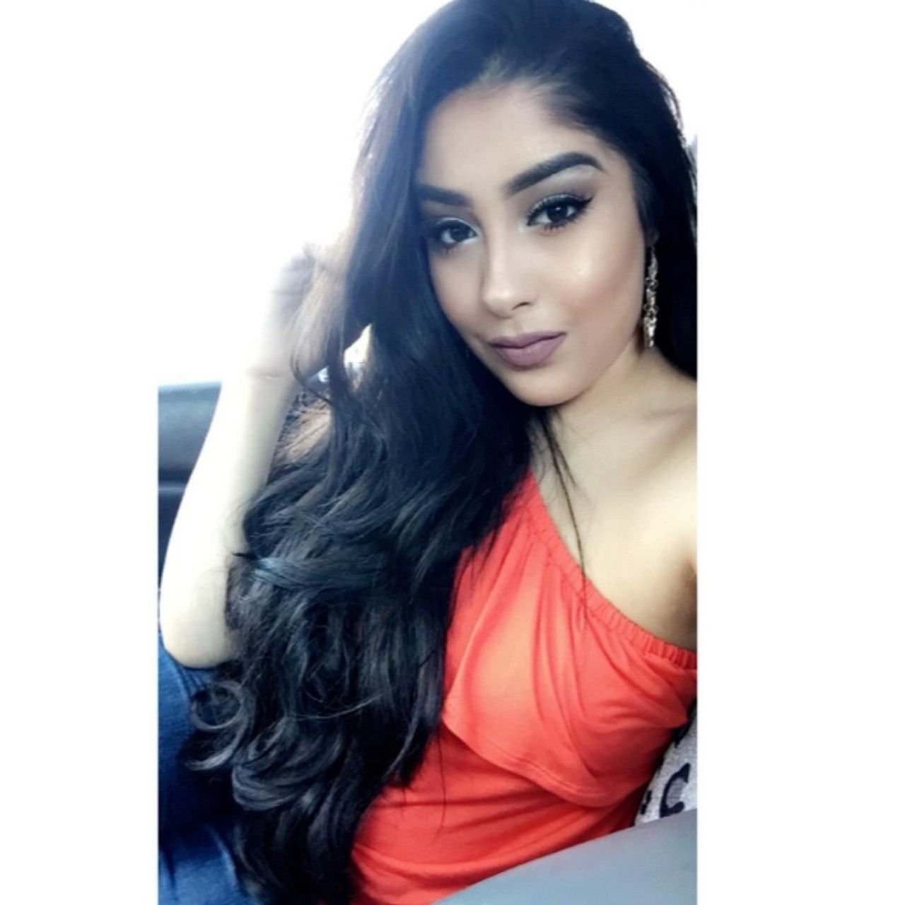 Black Beauty Full Head Clip in Extension