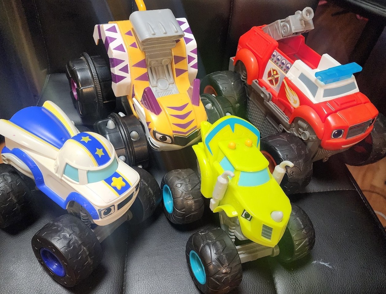 Blaze and the monster machine lot of 4