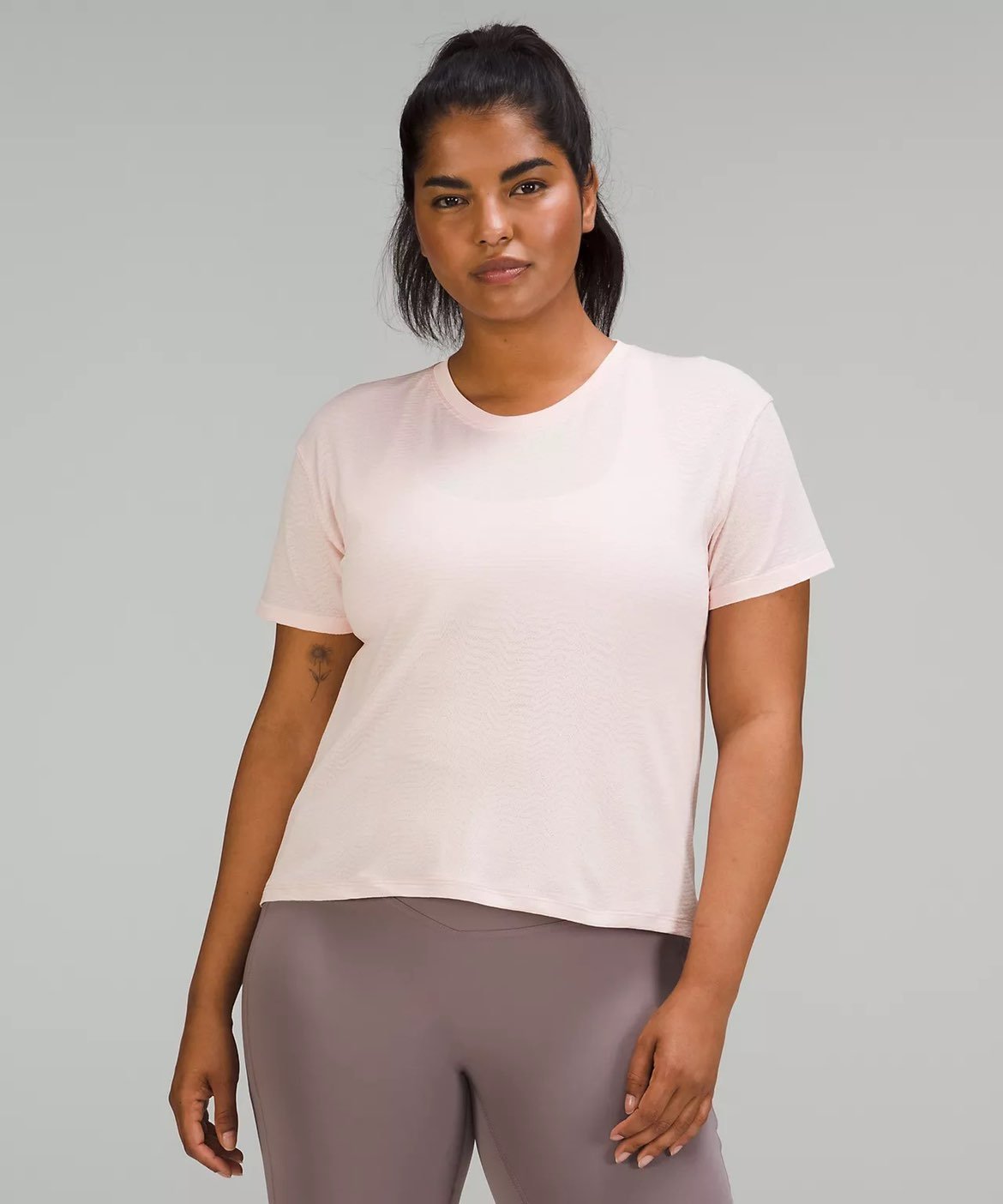 lululemon strawberry milkshake train to short sleeve