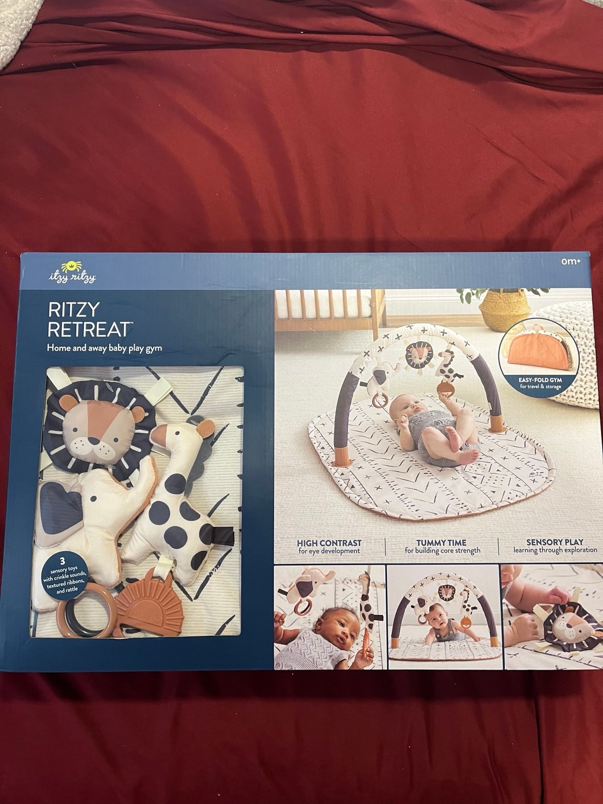 Ritzys Retreat baby gym