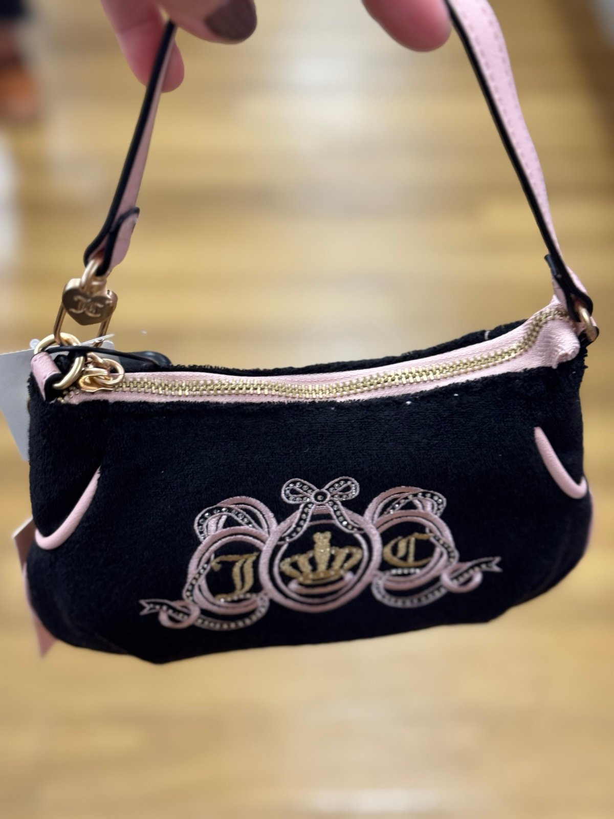 NWT Juicy Couture Lovers Club Wristlet Liquorice Pink Diamond