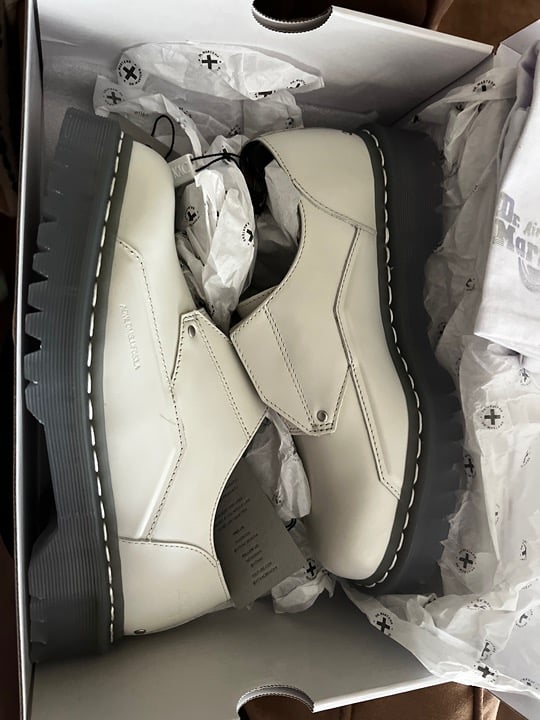 Dr. Martens