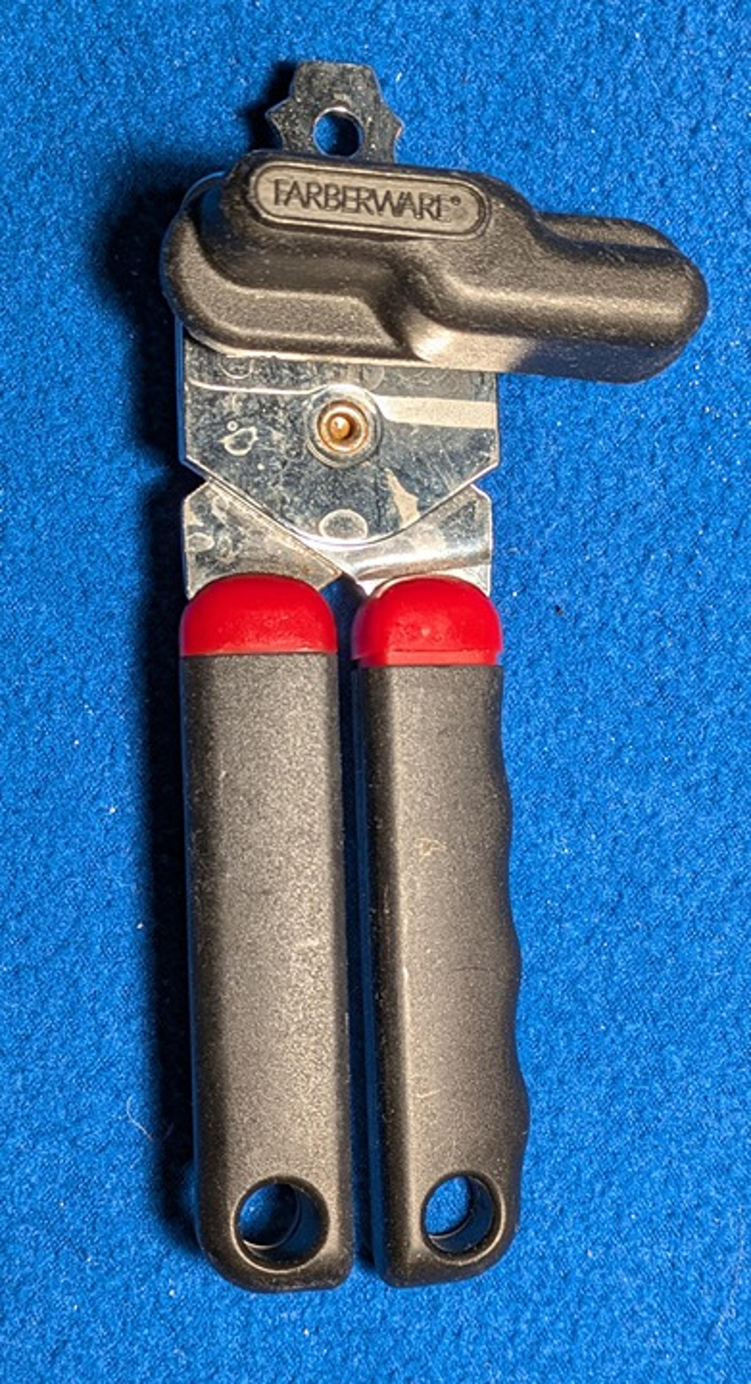 Farberware can opener