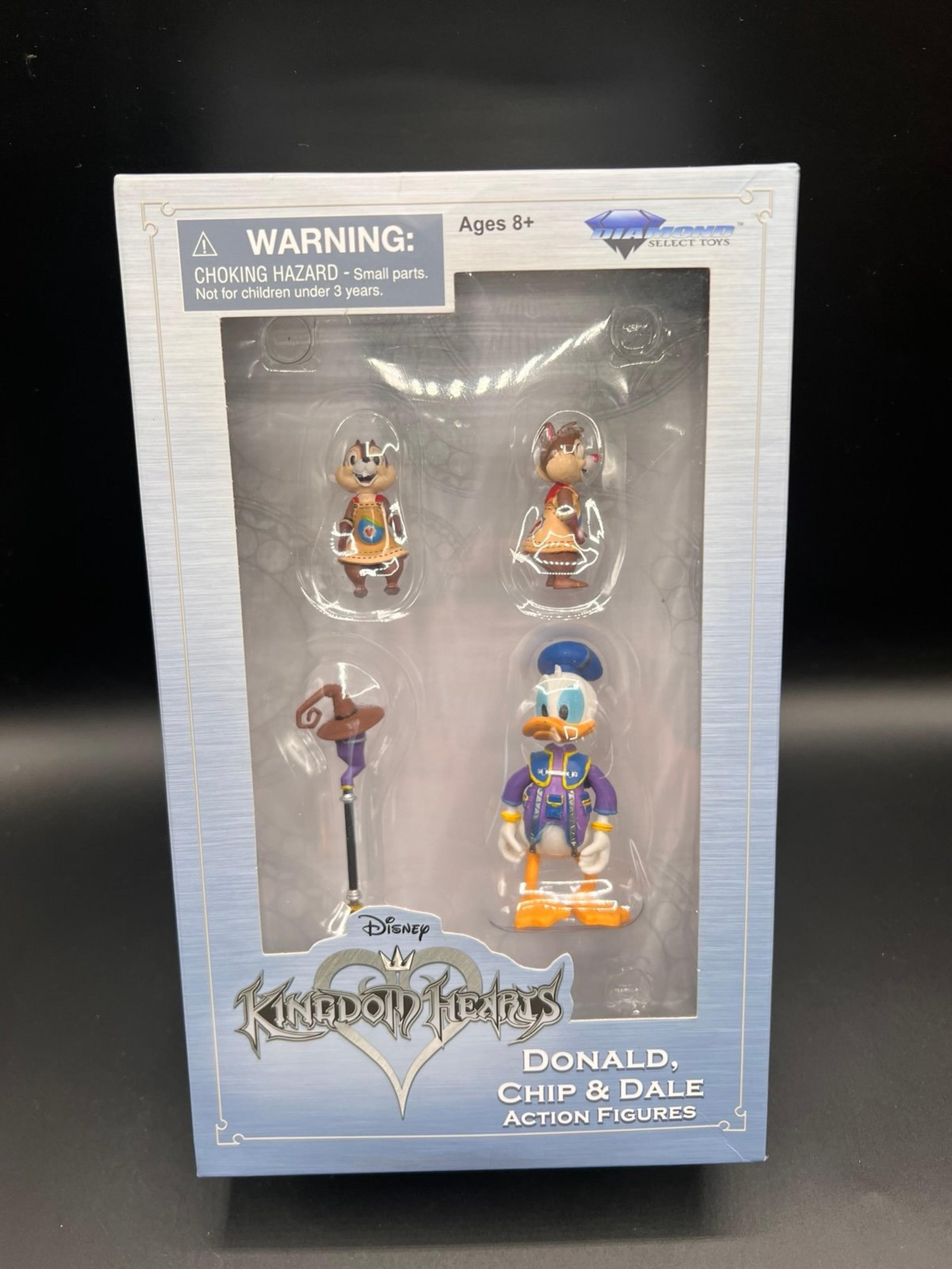Disney Kingdom Hearts Donald Duck Chip & Dale Action Figures Diamond Select Toys