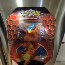 2 hf charizard tins