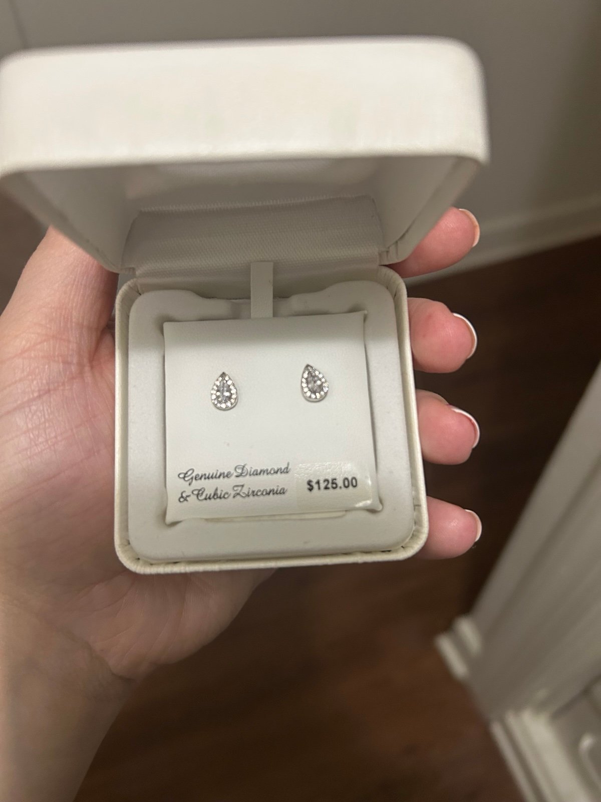 Tear drop diamond Earrings studs