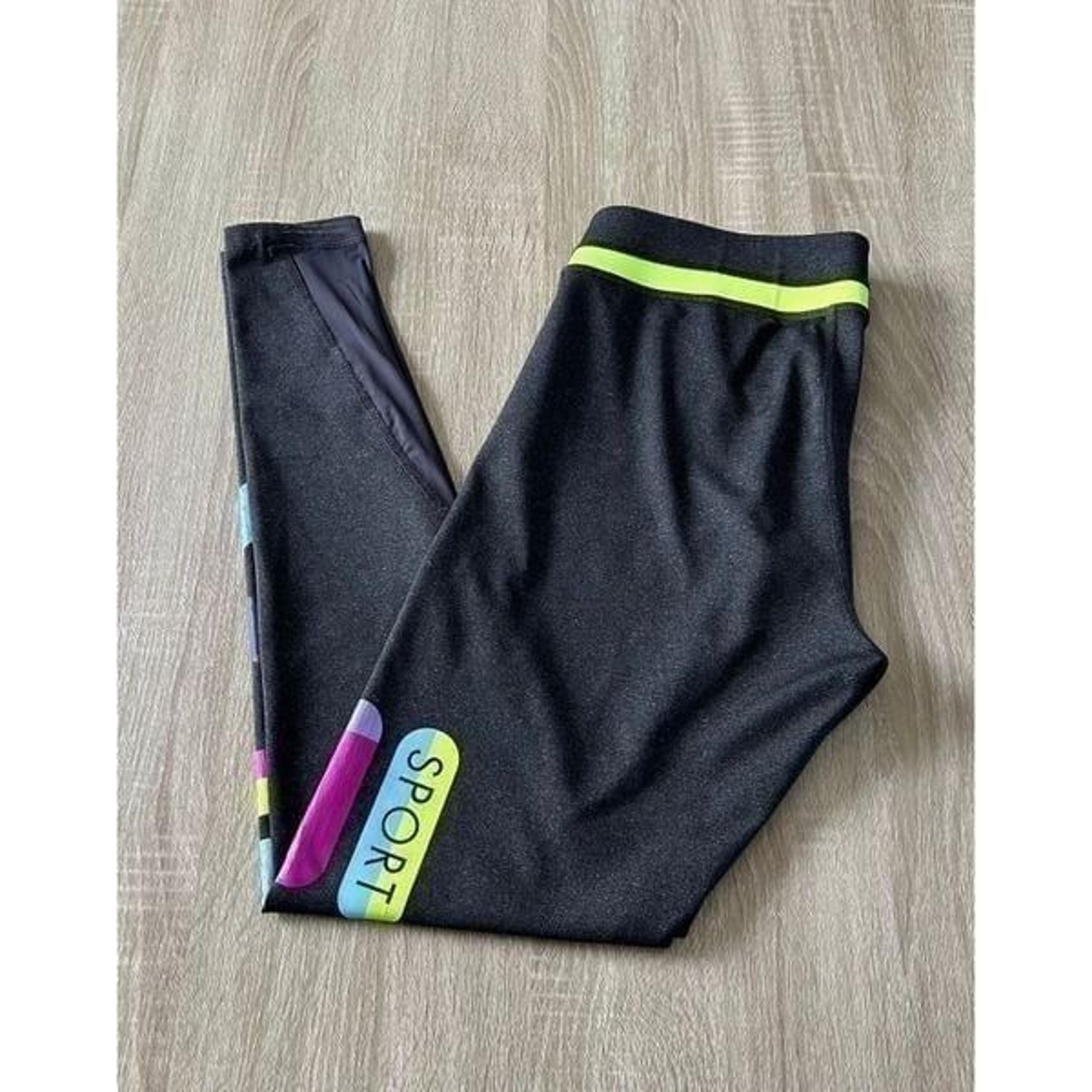 NWOT … FILA SPORT “Size: M” Live In Motion Leggings