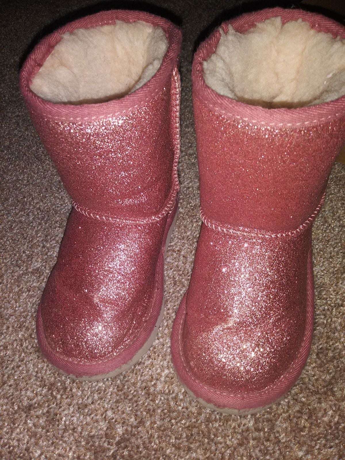 UGG Boots sz 9 toddler
