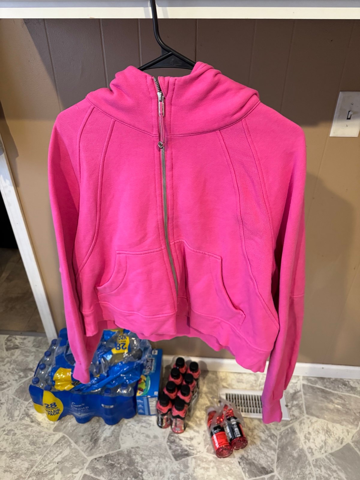 Lululemon Scuba