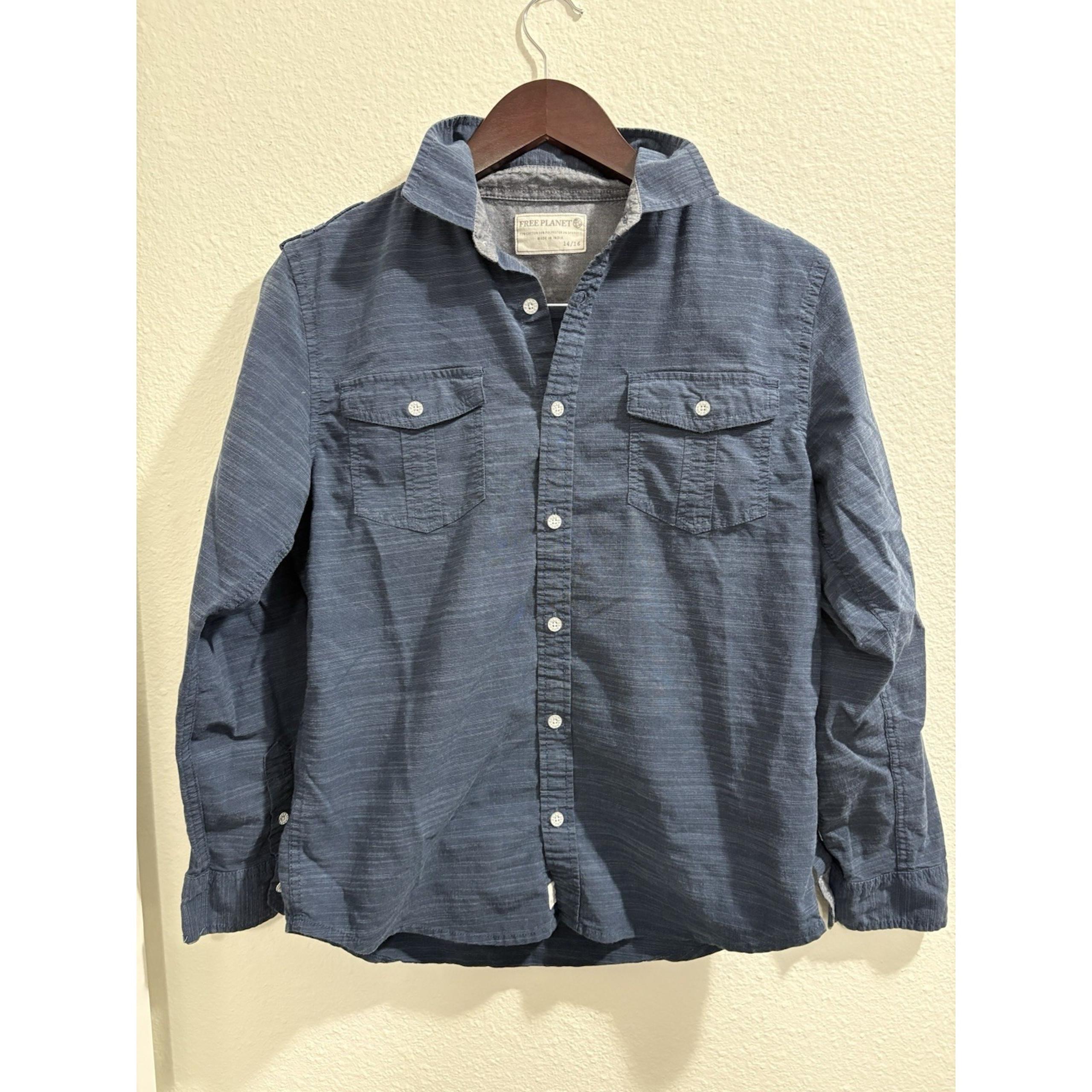 Free Planet Shirt Men 14/16 Blue Button Up Long Sleeve Made In India