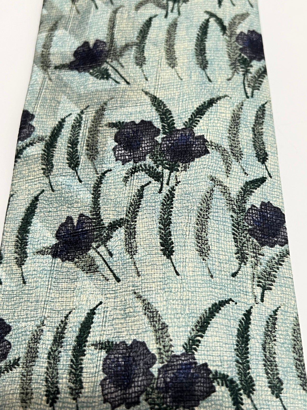 NWOT Vintage Ermenegildo Zegna Disengo Esclusivo Luxury 100% Silk Abstract Tie