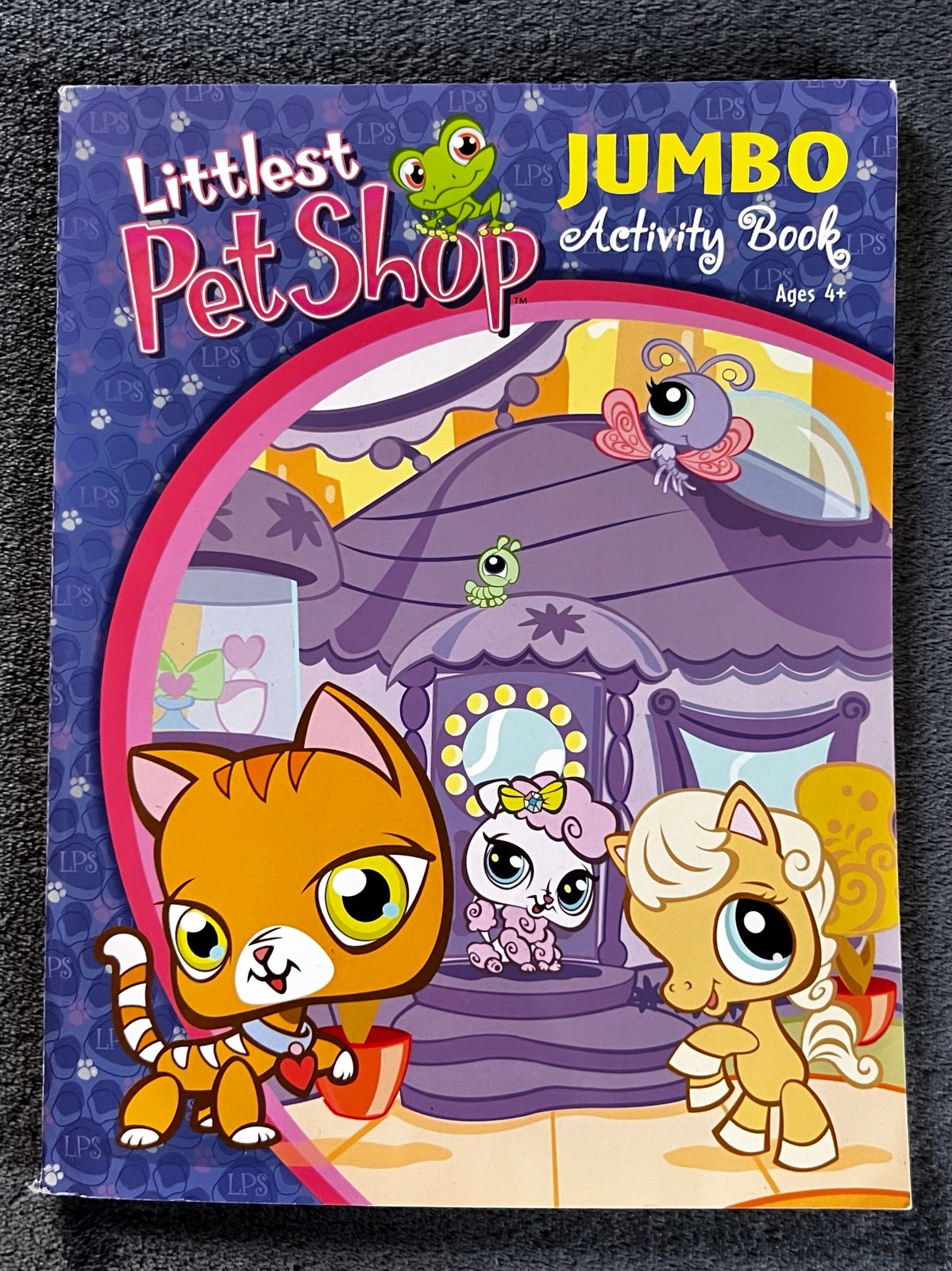 LPS Littlest Pet Shop Soft Cover Activity Book 2006 - New and Very Rare