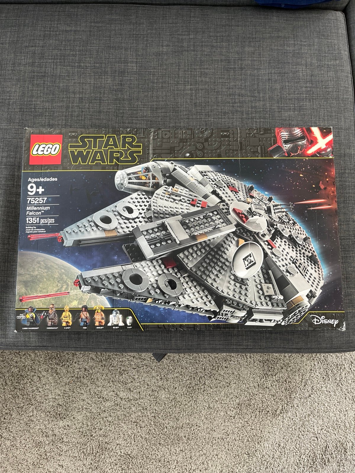 LEGO Millennium Falcon 75257
