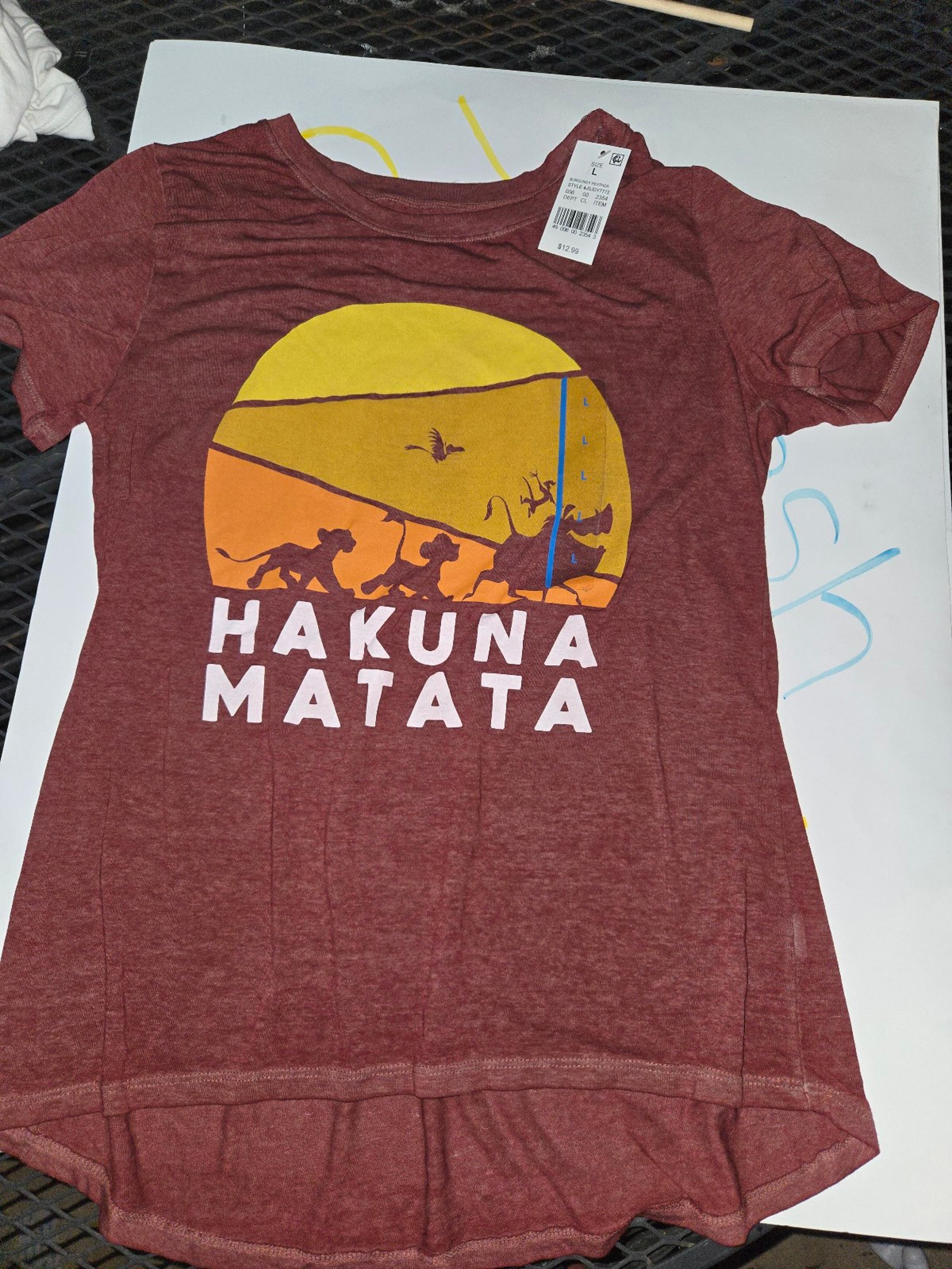 Disney Women's lion king t shirt