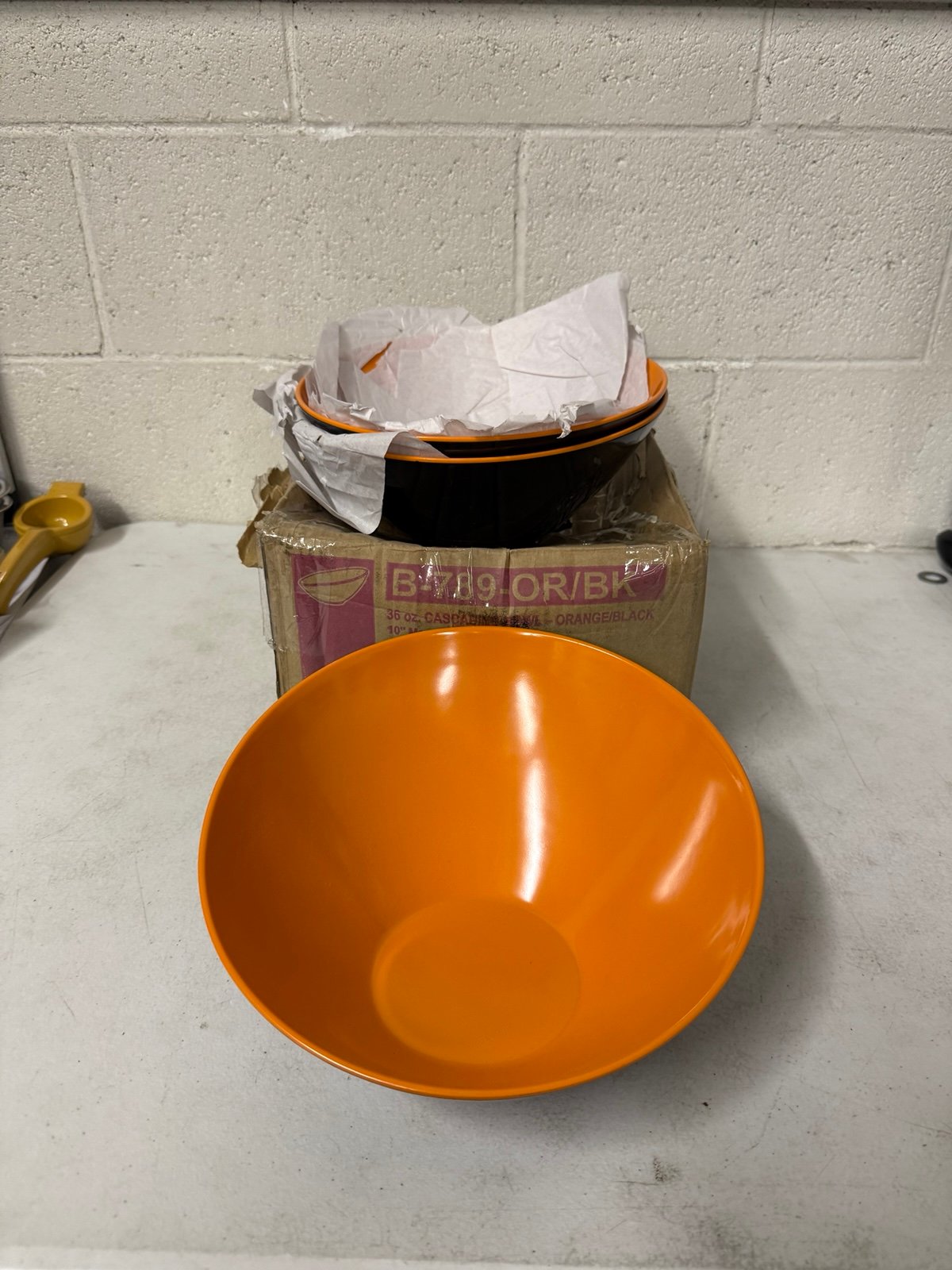 G.E.T. 36 Oz. Orange/Black Case Of 3 Cascading Bowls - 10” Diameter, 5” Deep