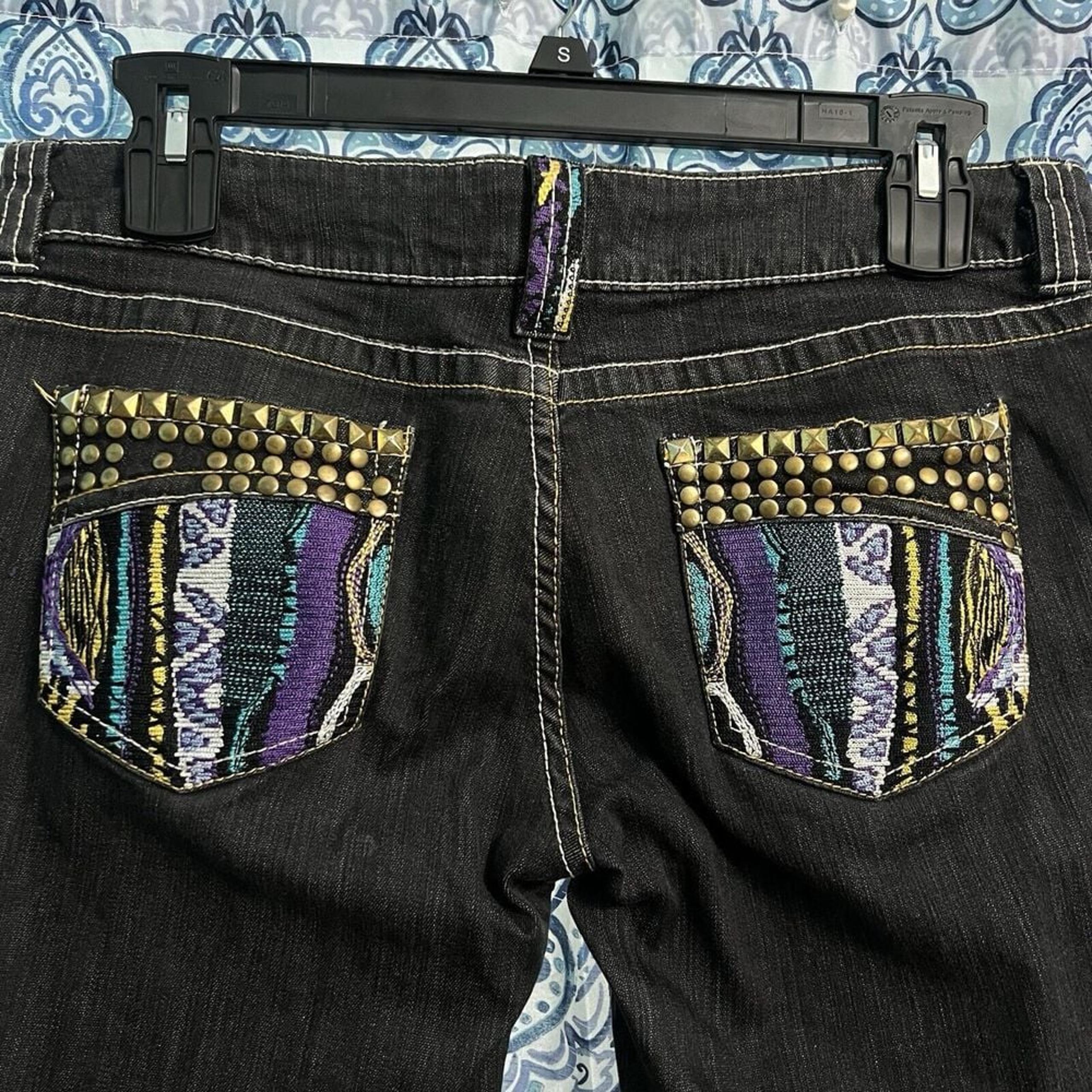 Coogi Jeans Womens 15/16 Blue Denim Straight Leg Studded Pants Stretch 34x29