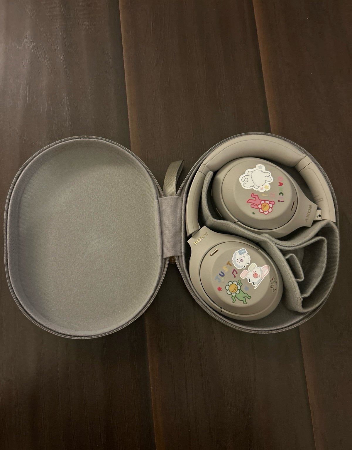 Sony WH1000XM4 Noise Cancelling Headphones