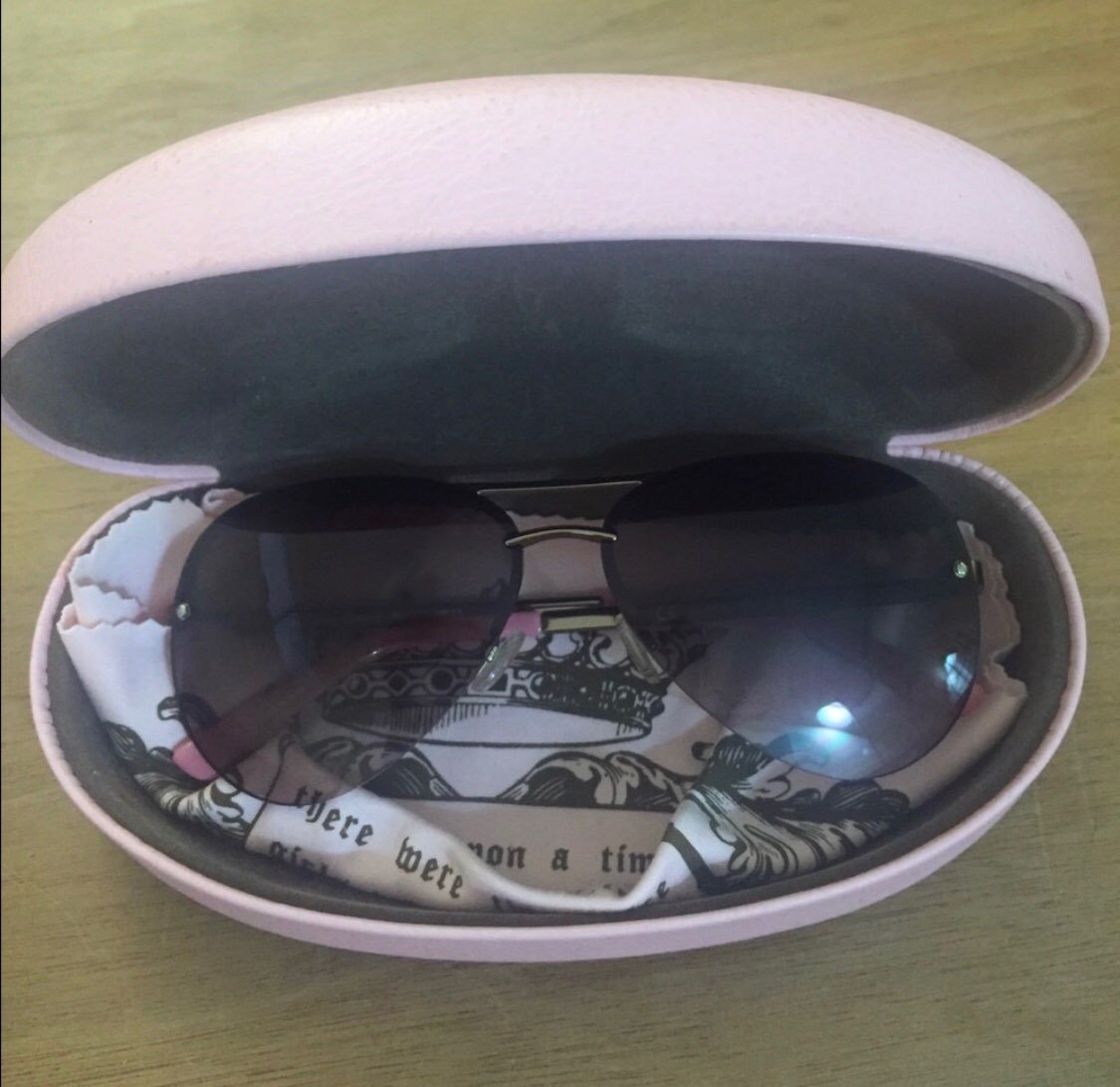 Juicy Couture Aviators