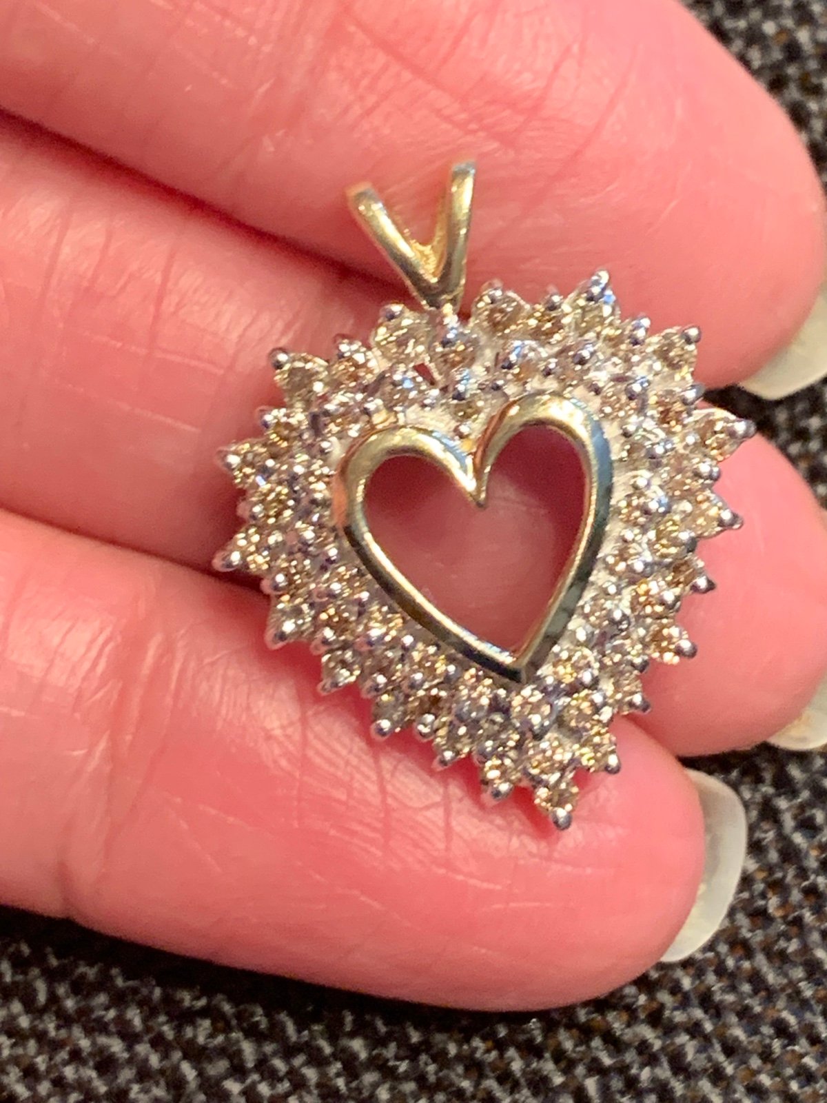 14k Diamond Heart Pendant