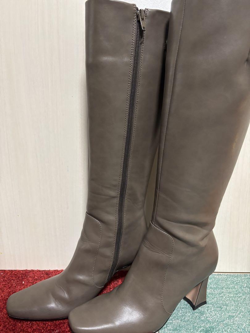 Her lip to Harlipto Back Bit Knee Boots