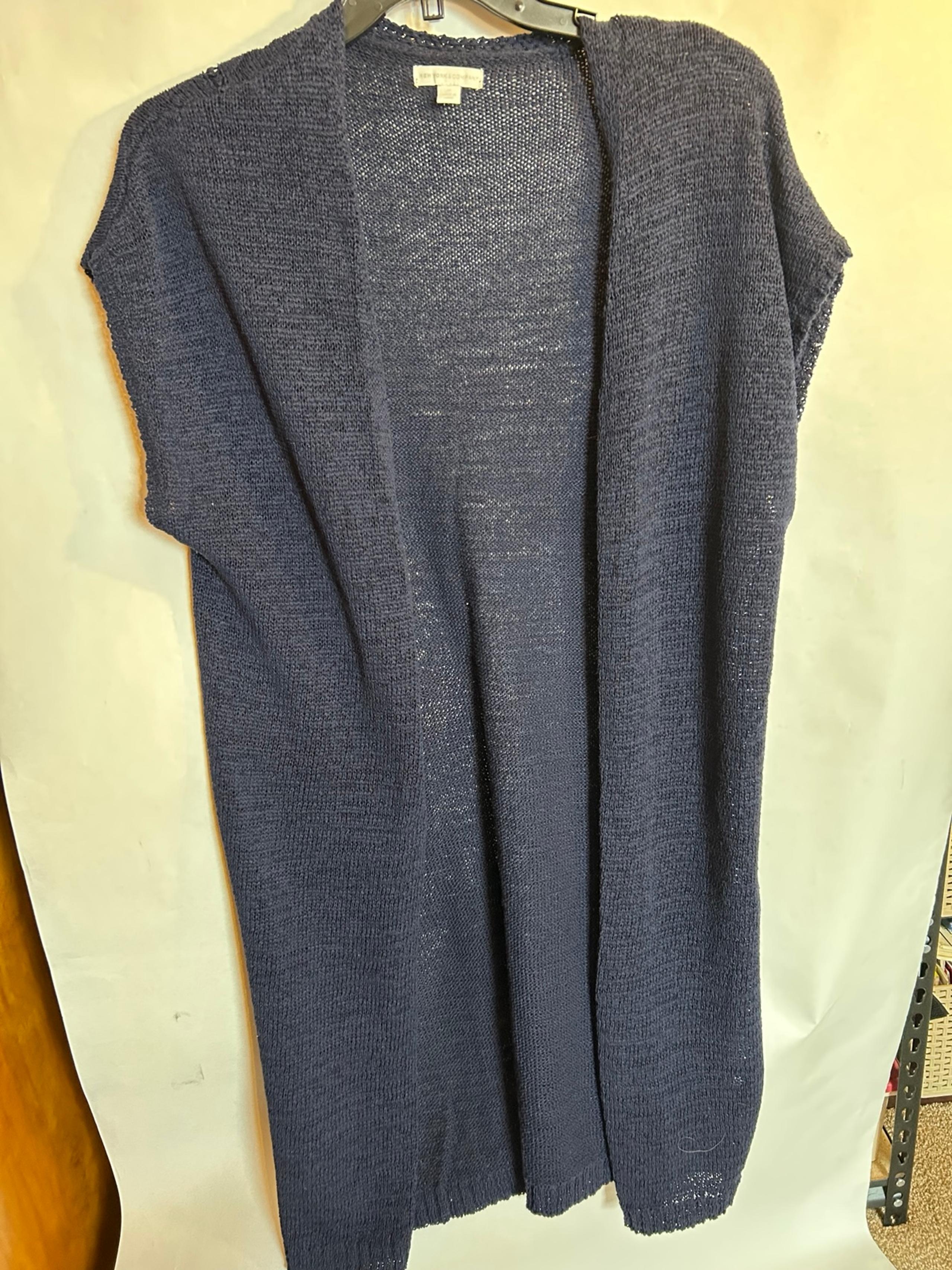 Women’s New York and Company cardigan