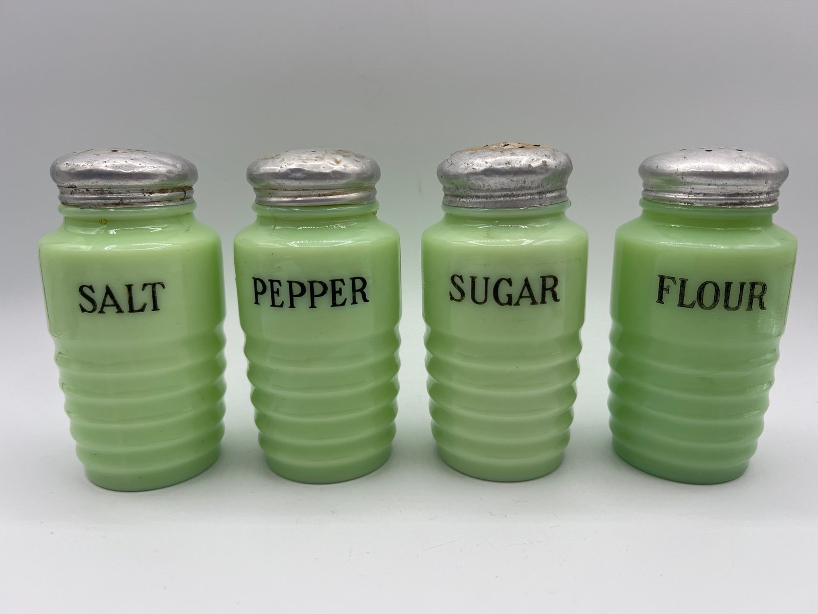 Vintage Jeannette Jadeite Beehive Ribbed Shaker Set Salt Pepper Flour Sugar