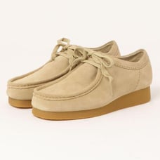 Clarks beige moccasins