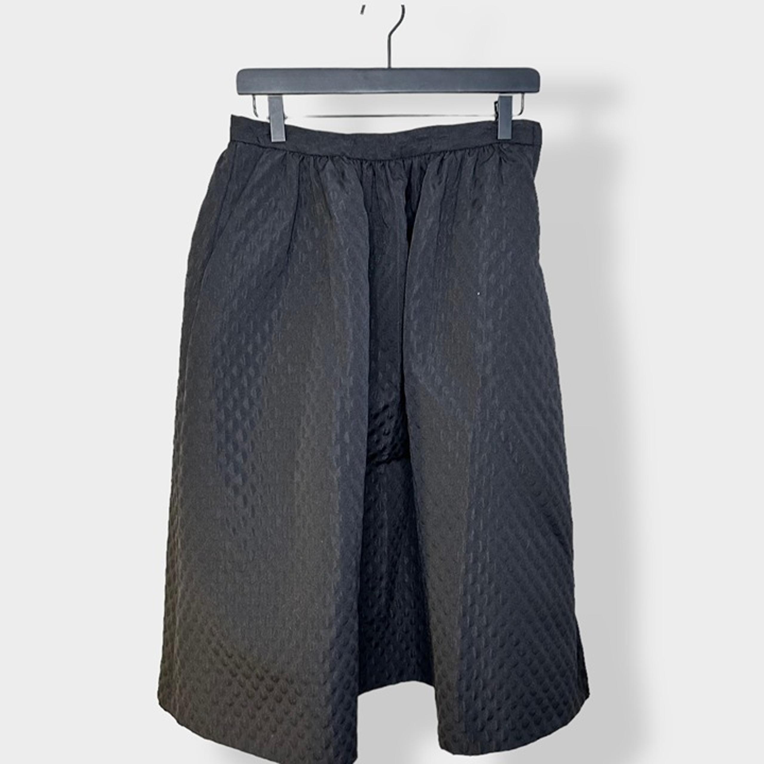 H&M Black Knee Length Skirt