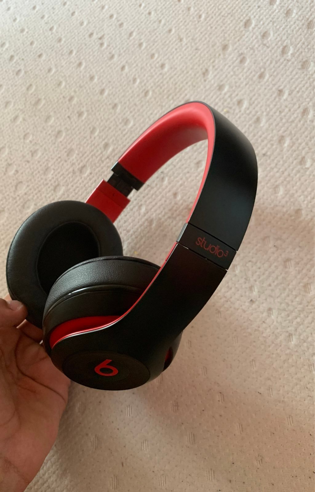 Beats by Dr. Dre Beats EP black an red