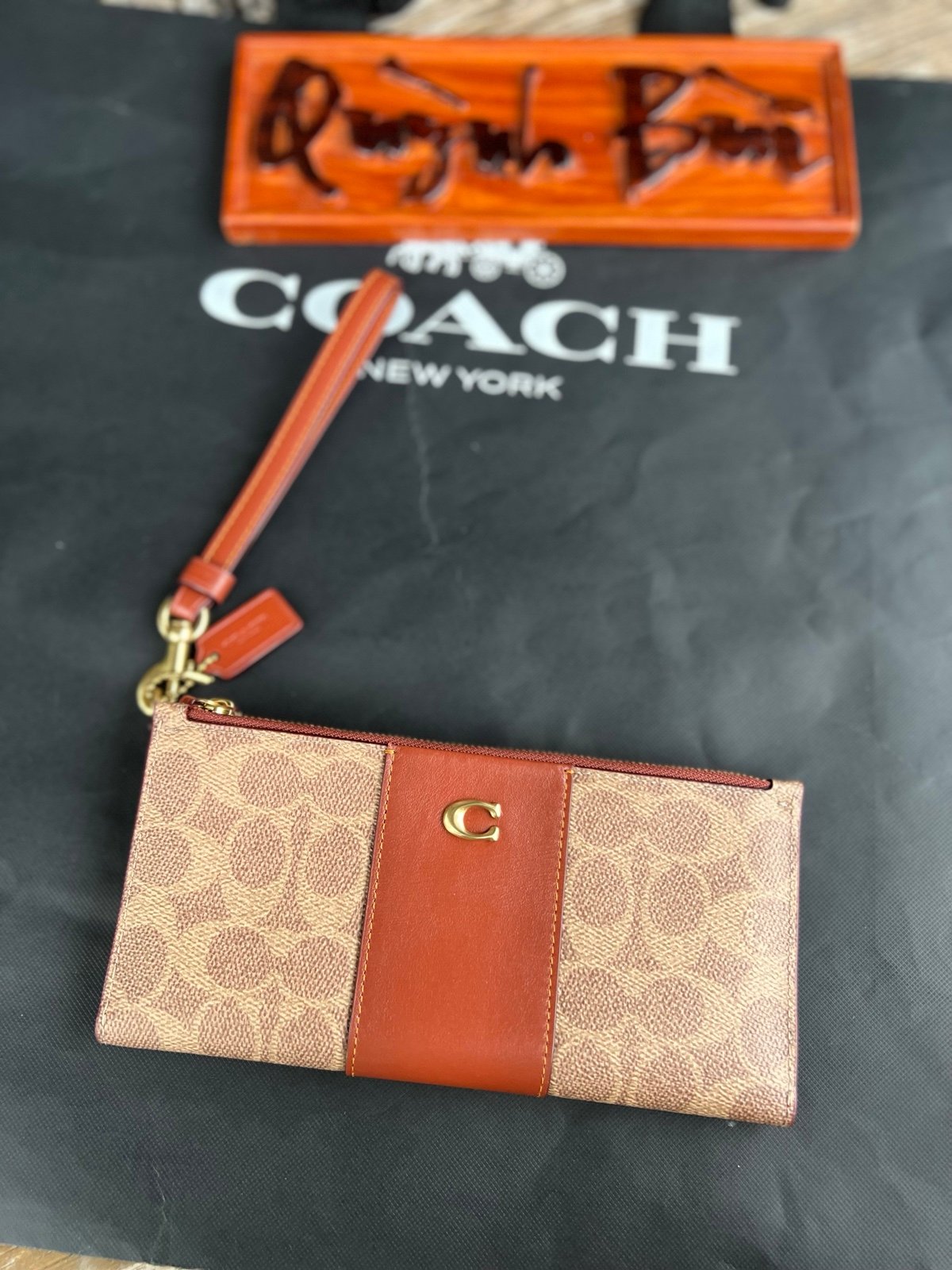 Coach Double Zip Wallet In Signature Canvas