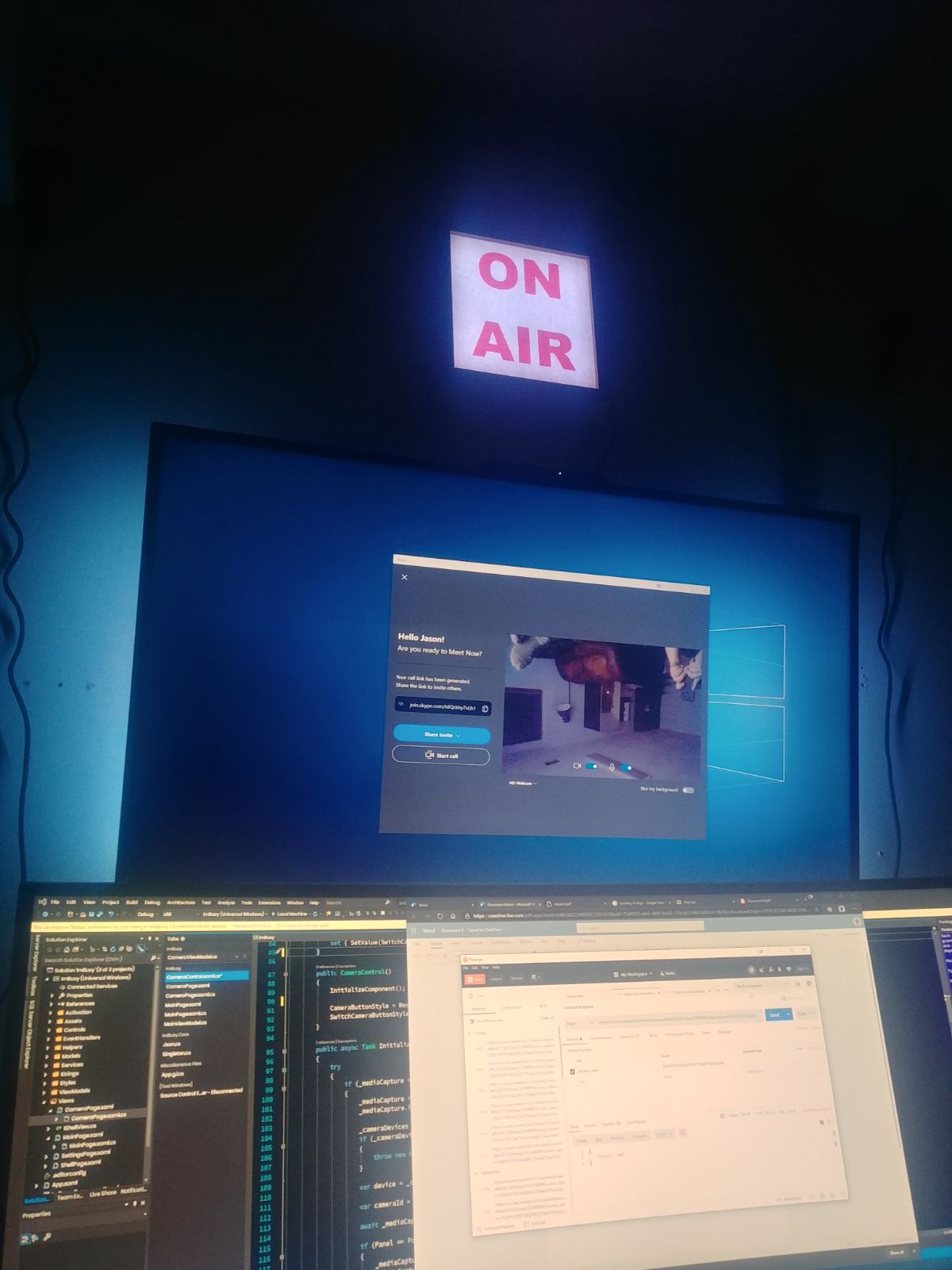 Customizable sign for webcam streaming