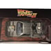 BACK TO THE FUTURE III Delorean Light up Time Machine / 1:24 Diecast