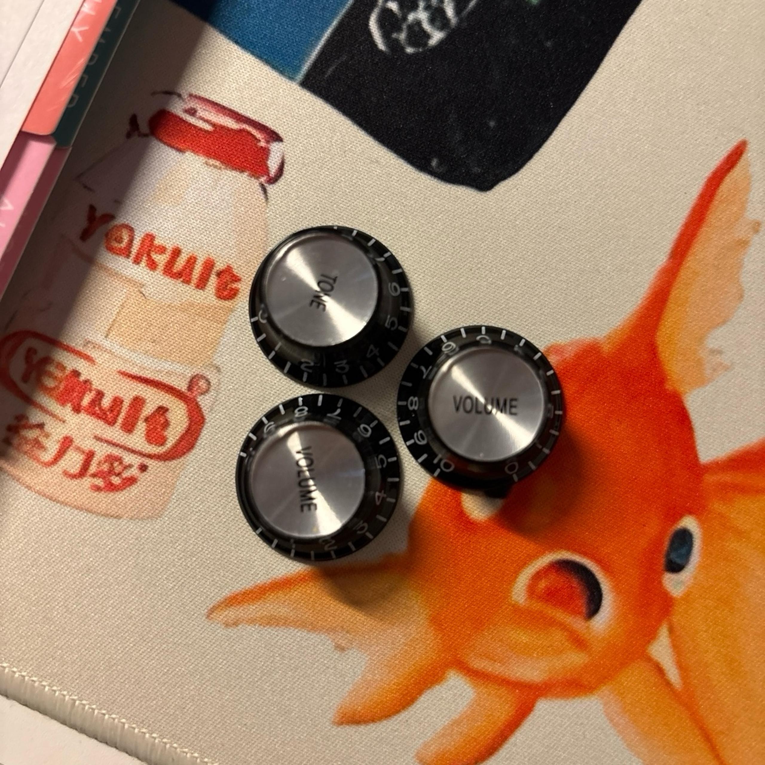 Gibson Guitar Volume Knobs (Set of 3)