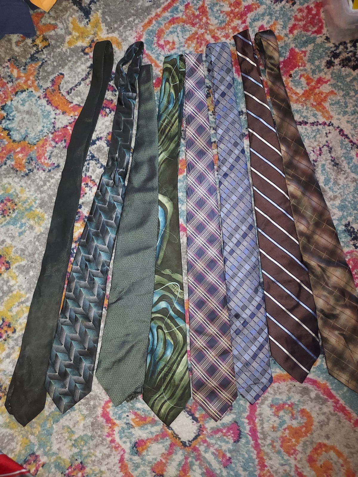 Ties bundle