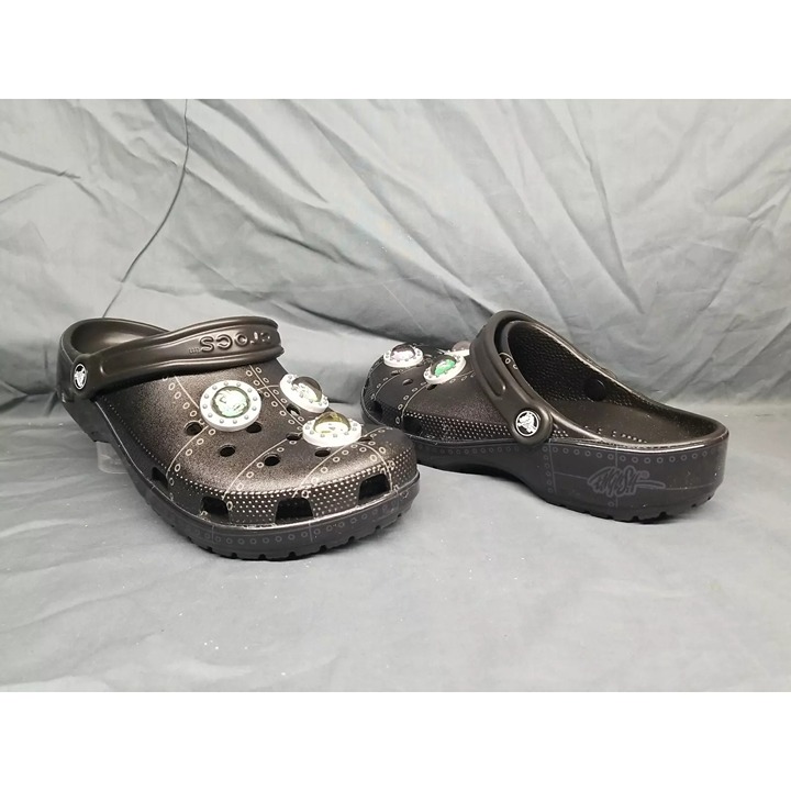 Crocs Ron English Area 54 Boys Clog Size 5 NWT Style 208138-001 Black