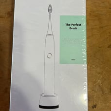 Boka White Power Brush and Boka White 2 Pack of Replacement Heads