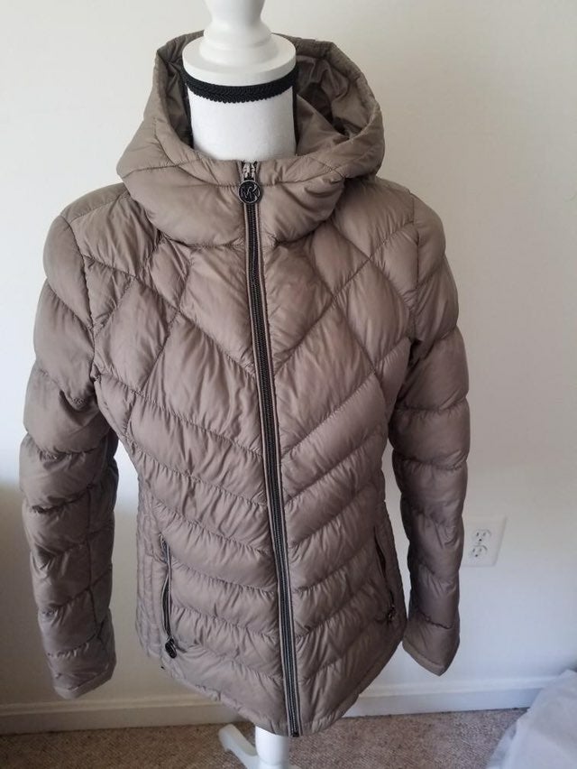 Michael Kors Down Fill Puffer Jacket siz