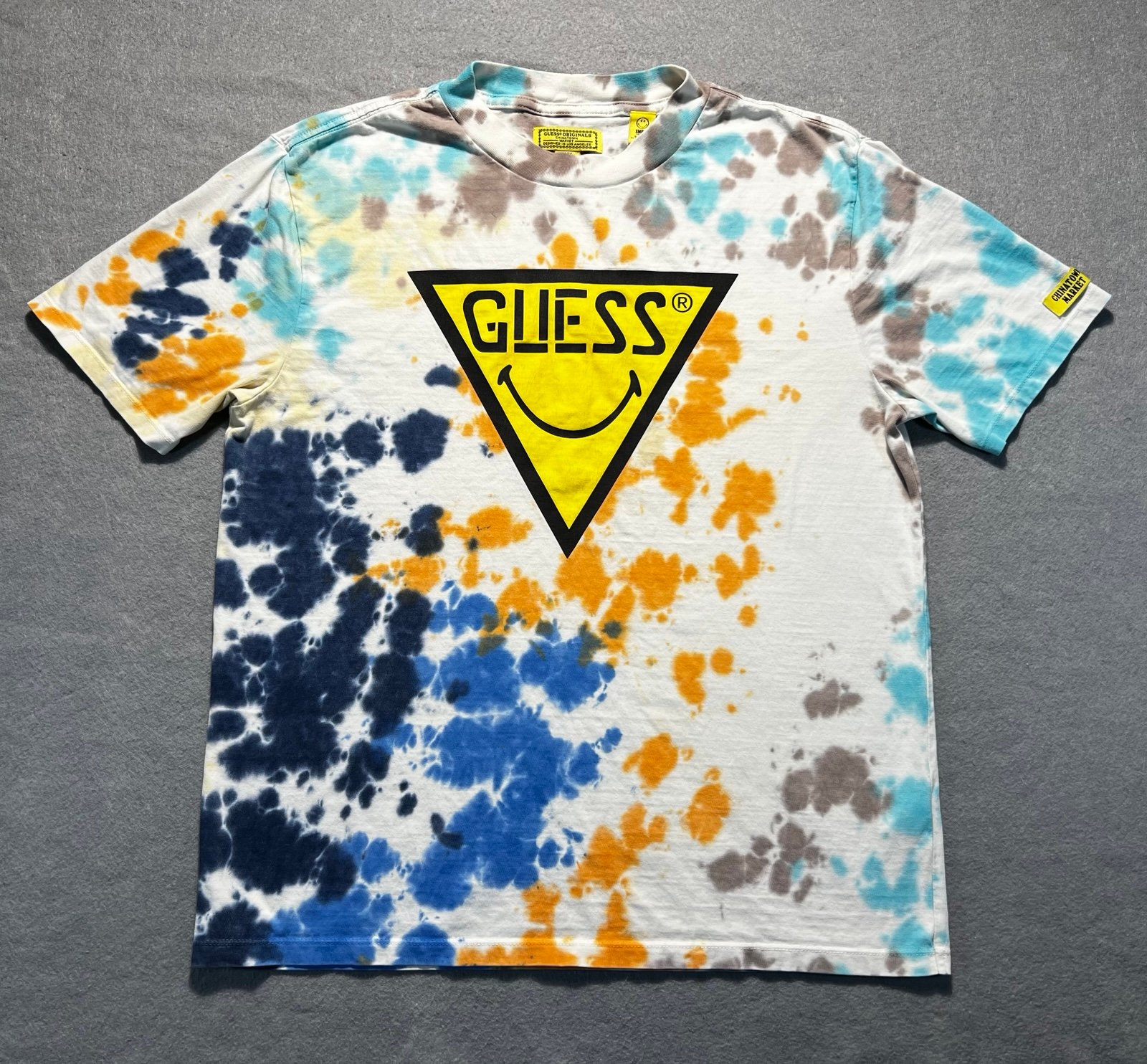 Guess Originals x Chinatown Market x Smiley Tie-Dye T-Shirt Medium Cotton