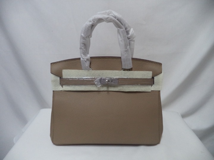 Wirken Gray Lychee Leather Handbag Satchel Purse Silver-tone Lock Viral NEW