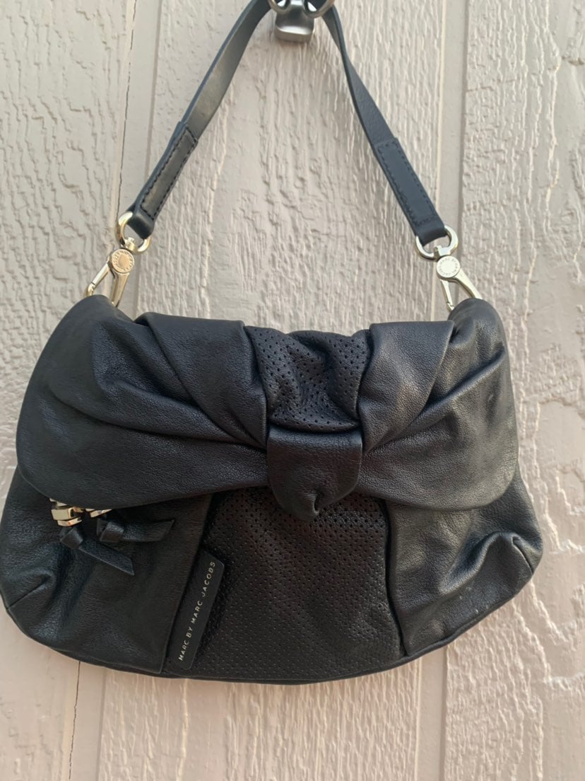 Marc Jacobs Handbag Black Leather Purse