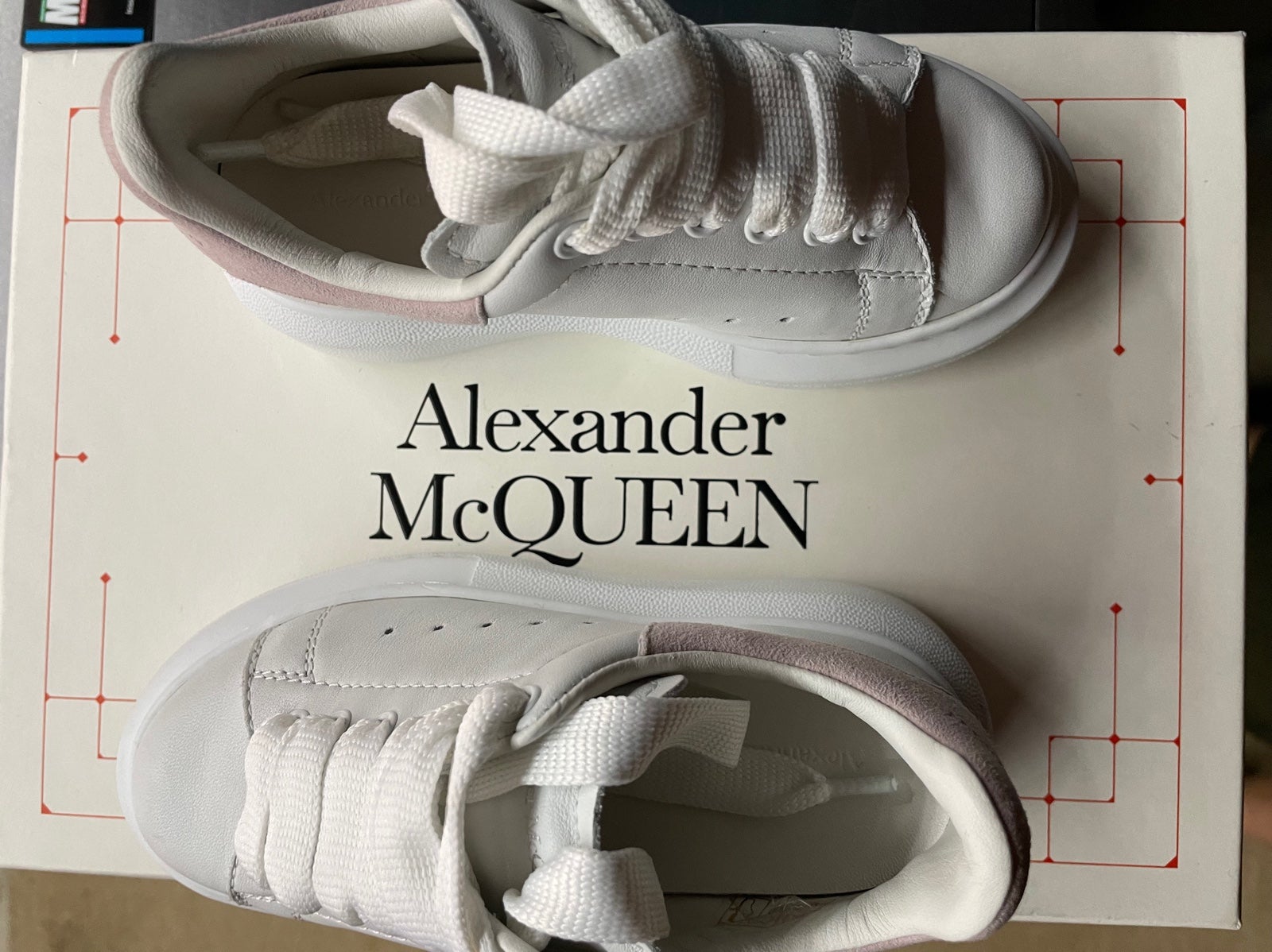Toddler sneakers