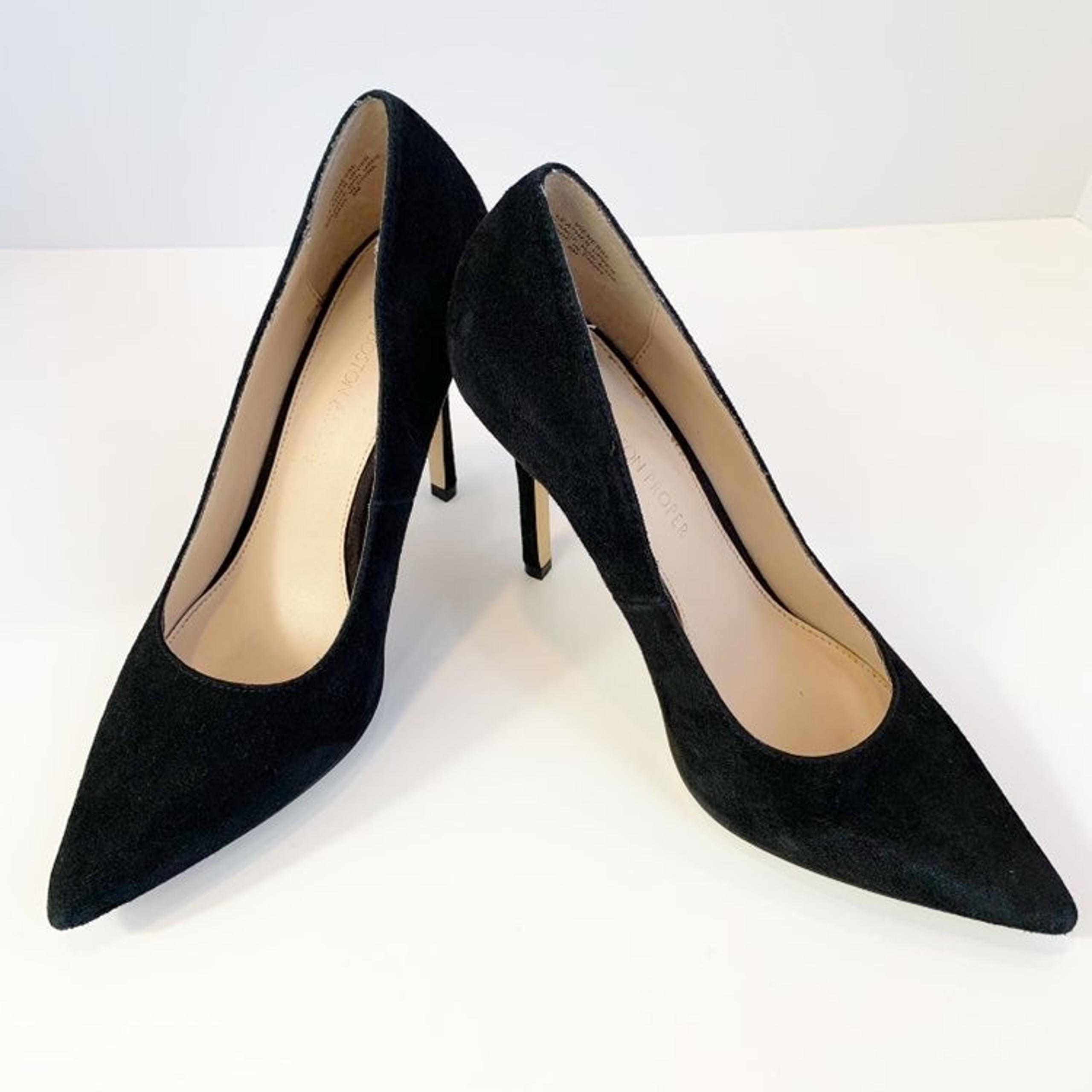 Black Heels/Pumps Suede Boston Proper Sz 8