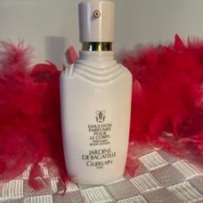 Jardins de bagatelle guerlain 6.8 body lotion women