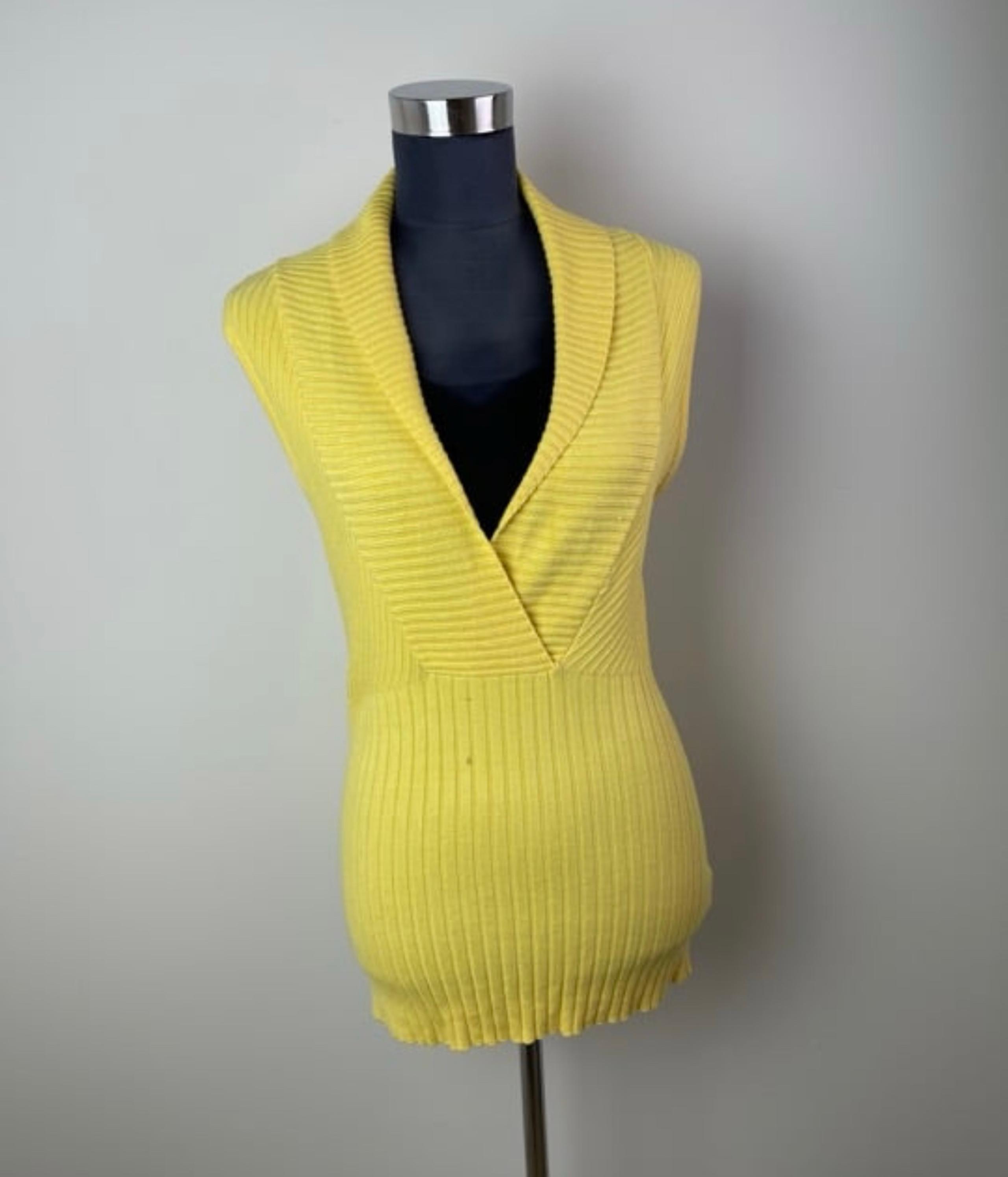 Vintage Sleeveless Rib-Nit V-Neck Cache Yellow Sweater Blouse