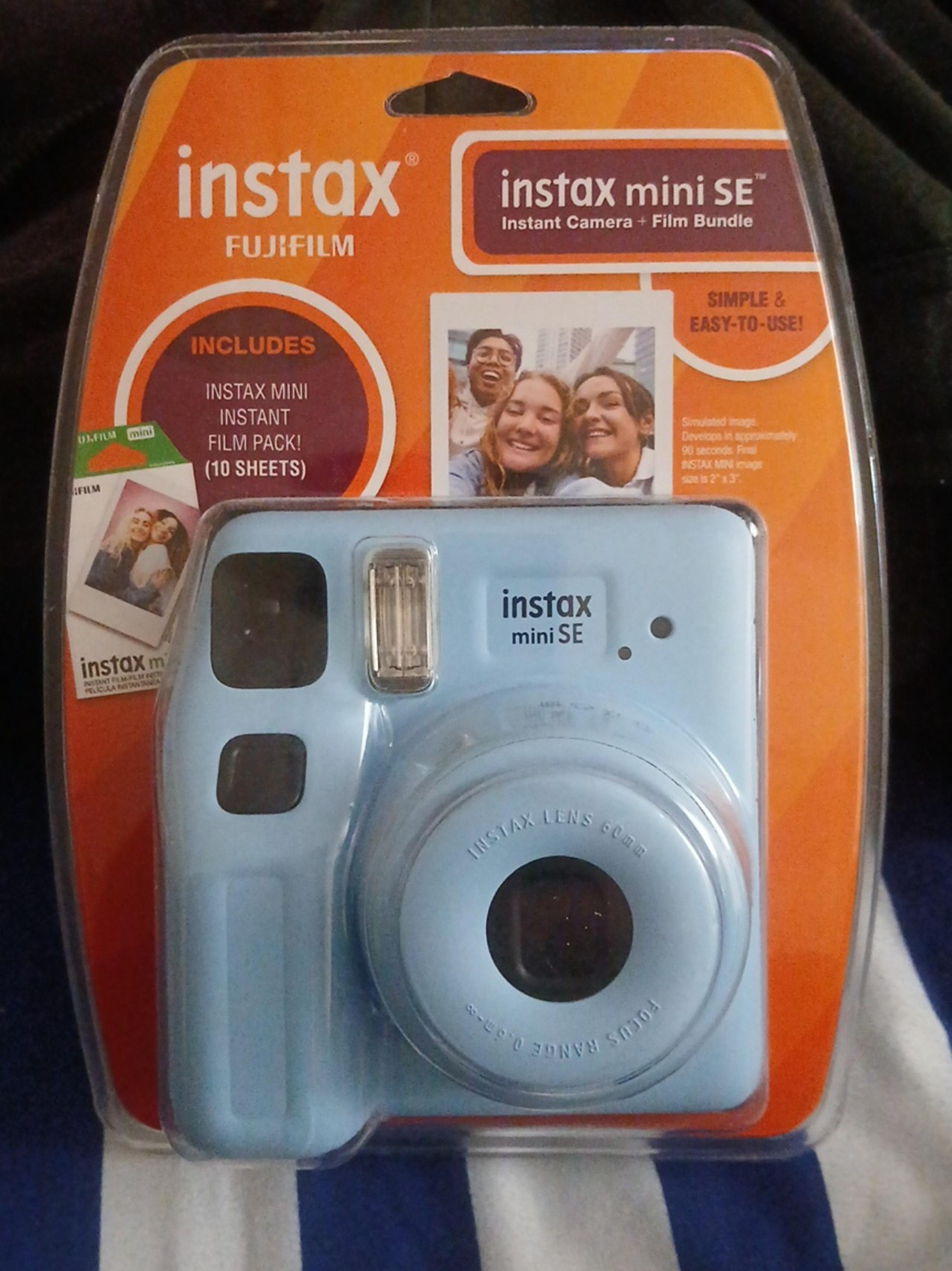 Fujifilm Instax Mini SE Light Blue Instant Camera with Bonus 10 Sheets Of Film